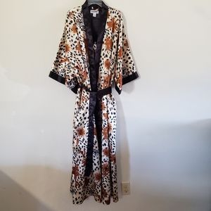 Contessa di Roma Gown Robe Set size 2X